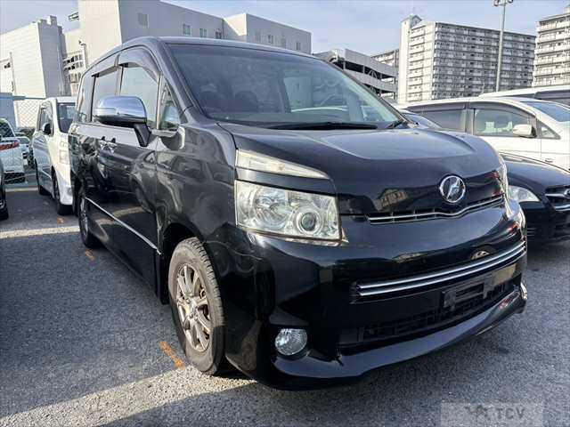 2009 Toyota Voxy