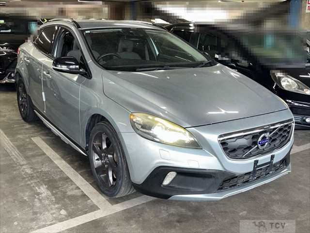 2013 Volvo V40