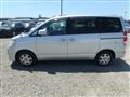 2007 Toyota Noah