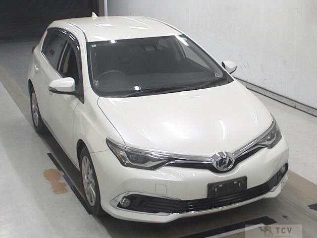 2016 Toyota Auris