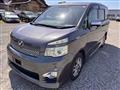 2012 Toyota Voxy