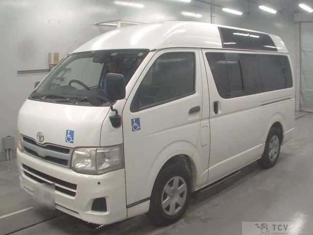 2011 Toyota Hiace Van