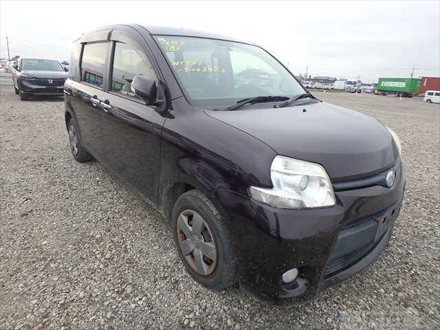 2013 Toyota Sienta
