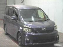 2010 Toyota Voxy