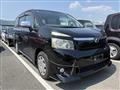 2007 Toyota Voxy
