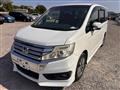2013 Honda Step WGN