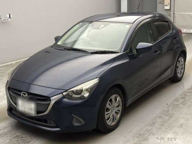 2016 Mazda Demio
