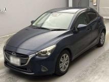 2016 Mazda Demio
