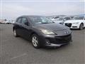 2013 Mazda Axela