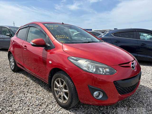 2013 Mazda Demio