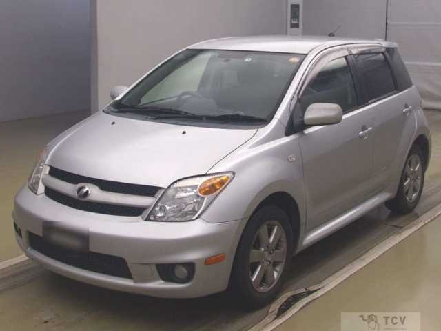 2006 Toyota IST