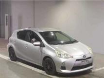 2013 Toyota AQUA