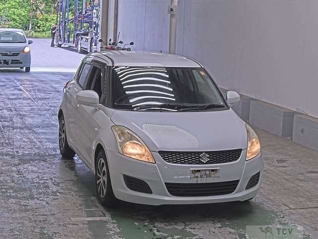 2013 Suzuki Swift