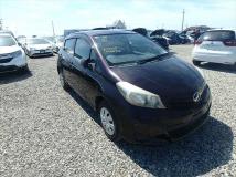 2013 Toyota Vitz