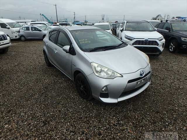 2013 Toyota AQUA