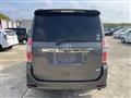 2009 Toyota Noah
