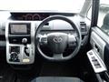 2010 Toyota Voxy