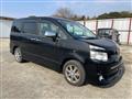 2009 Toyota Voxy