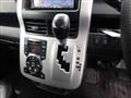 2010 Toyota Voxy