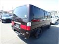 2004 Toyota Hiace Van