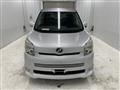 2007 Toyota Voxy