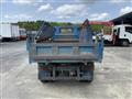 2000 Mitsubishi Canter