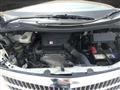 2005 Toyota Alphard