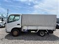 2007 Toyota Dyna Truck
