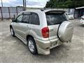 2001 Toyota RAV4