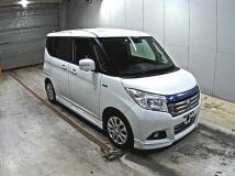 2019 Mitsubishi Delica D2