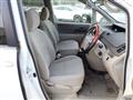 2010 Toyota Noah