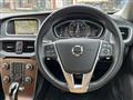 2018 Volvo V40