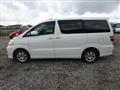 2005 Toyota Alphard