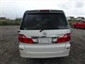 2005 Toyota Alphard