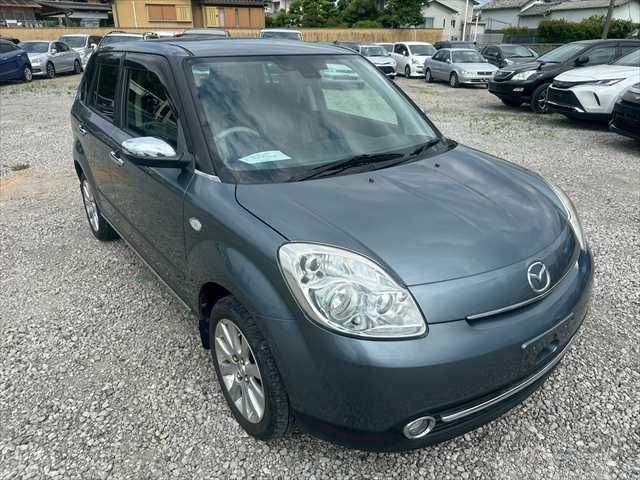 2013 Mazda Verisa