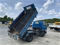 2000 Mitsubishi Canter
