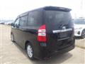 2013 Toyota Noah