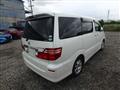 2005 Toyota Alphard
