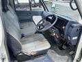 1992 Isuzu Elf