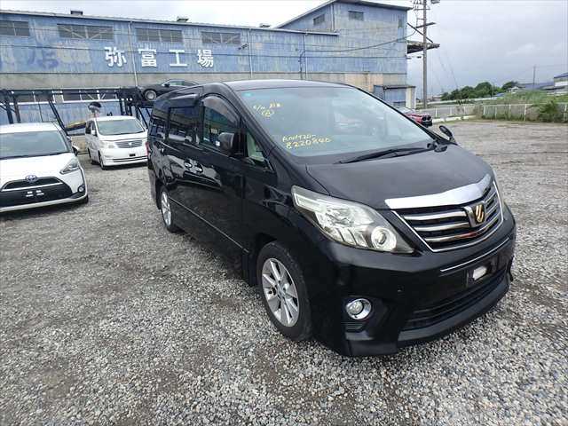 2012 Toyota Alphard