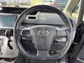 2013 Toyota Voxy