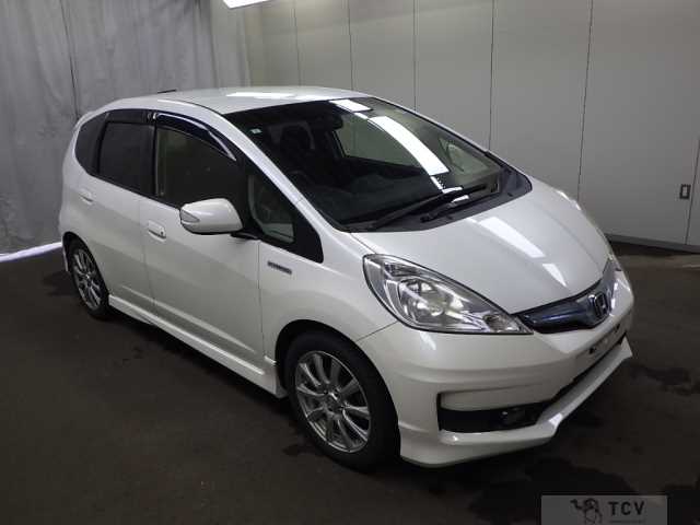 2013 Honda Fit Hybrid