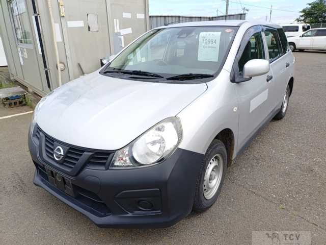 2017 Nissan Ad Van