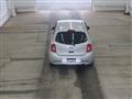 2016 Nissan March