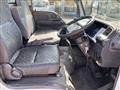 2005 Isuzu Elf