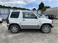 1997 Mitsubishi Pajero Jr