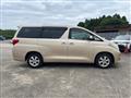 2010 Toyota Alphard