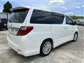 2012 Toyota Alphard