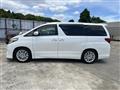 2012 Toyota Alphard