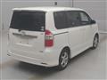 2010 Toyota Noah